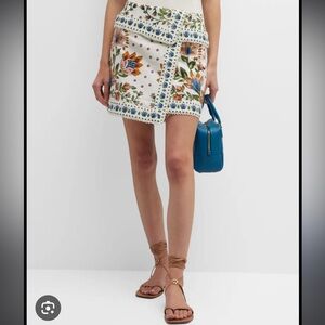 Farm Rio NWT Summer Garden Embroidered Mini Skirt Size M